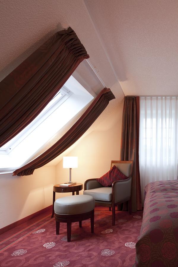 Hotel Zu Den Drei Linden Wermelskirchen Habitación foto